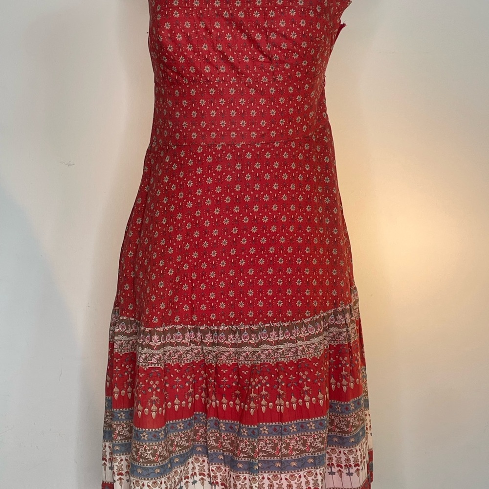 Banana Republic Red and White Patterned Midi Dress